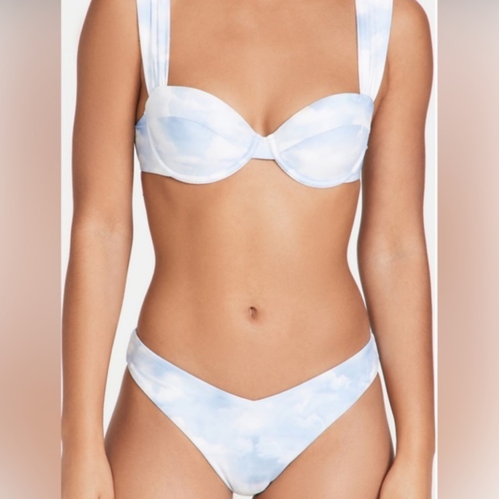 WeWoreWhat powder blue claudia swim top size L new